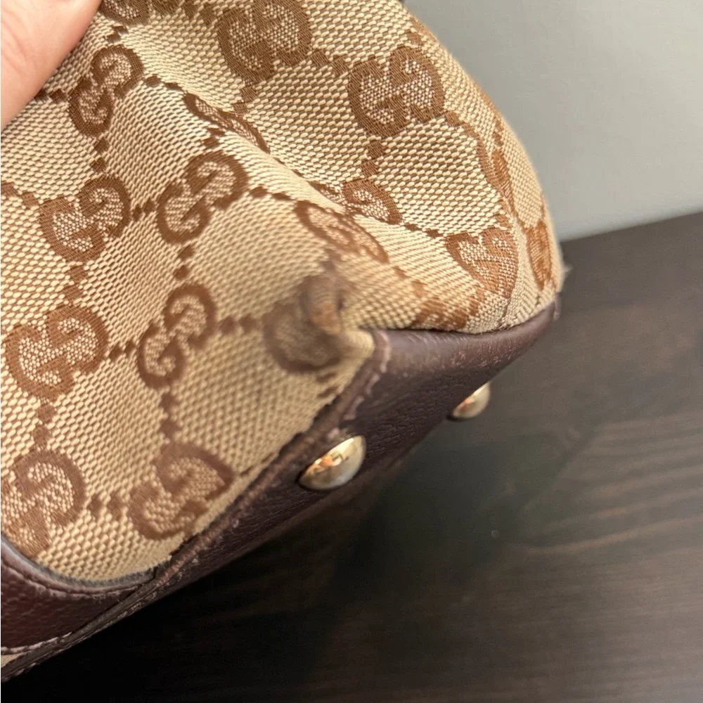 Gucci Vintage Brown Monogram Canvas Shoulder Bag and Dust Bag - Picture 13 of 16